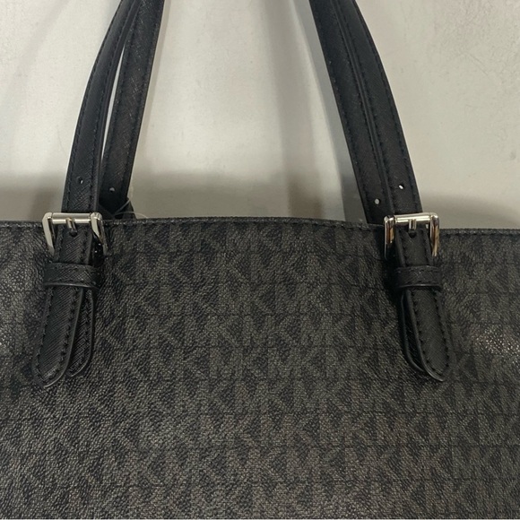 MICHAEL KORS Jet Set Medium Logo Pocket Tote Bag Black - Picture 8 of 16